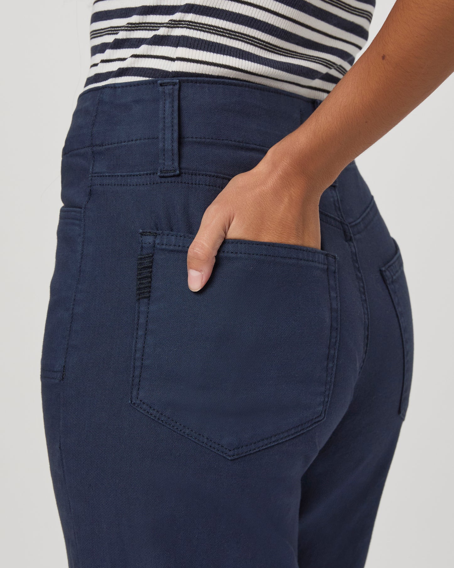 Ari Wide Leg Pant - Vintage Navy Seascape 23