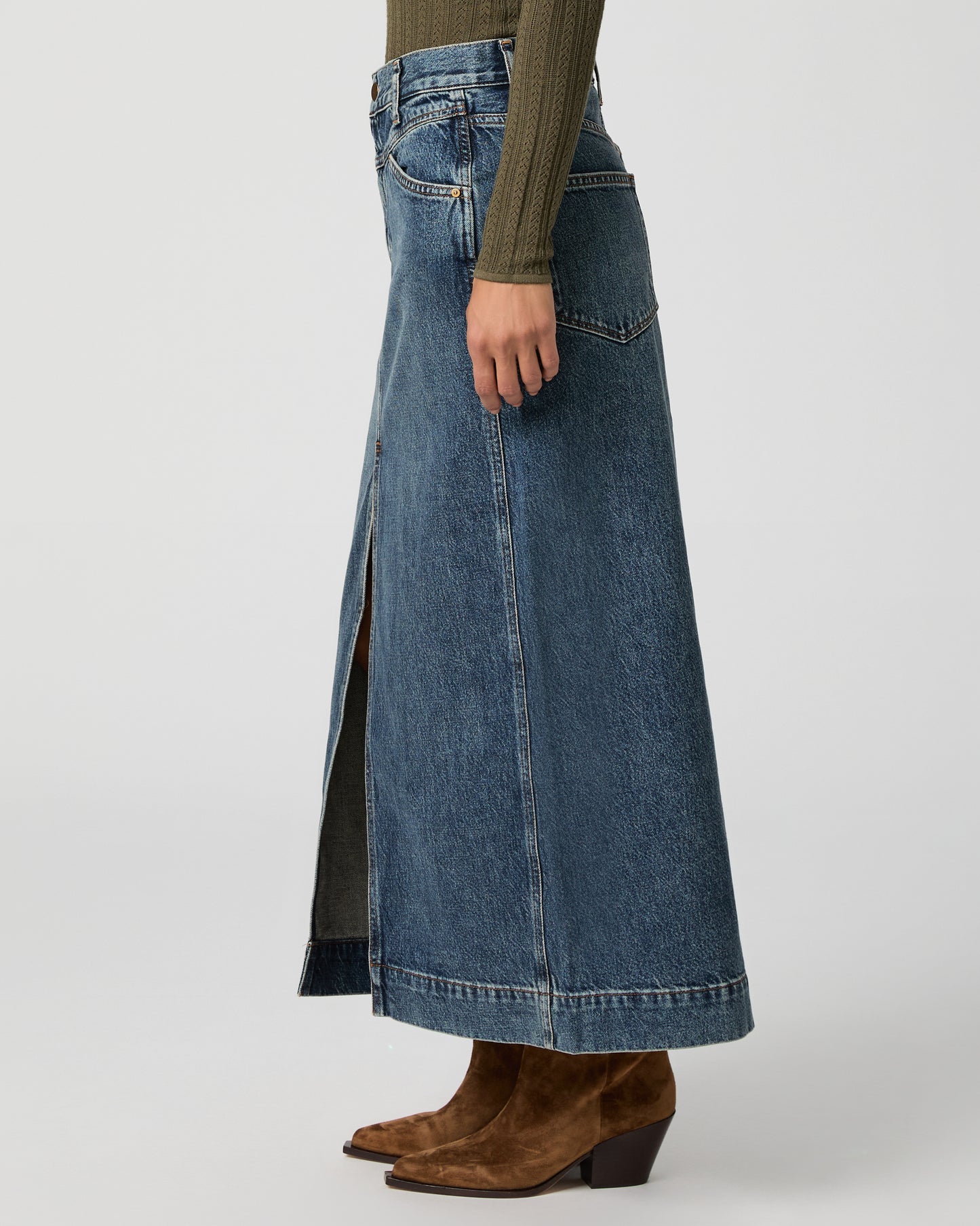 Tayler Skirt - Reading 23