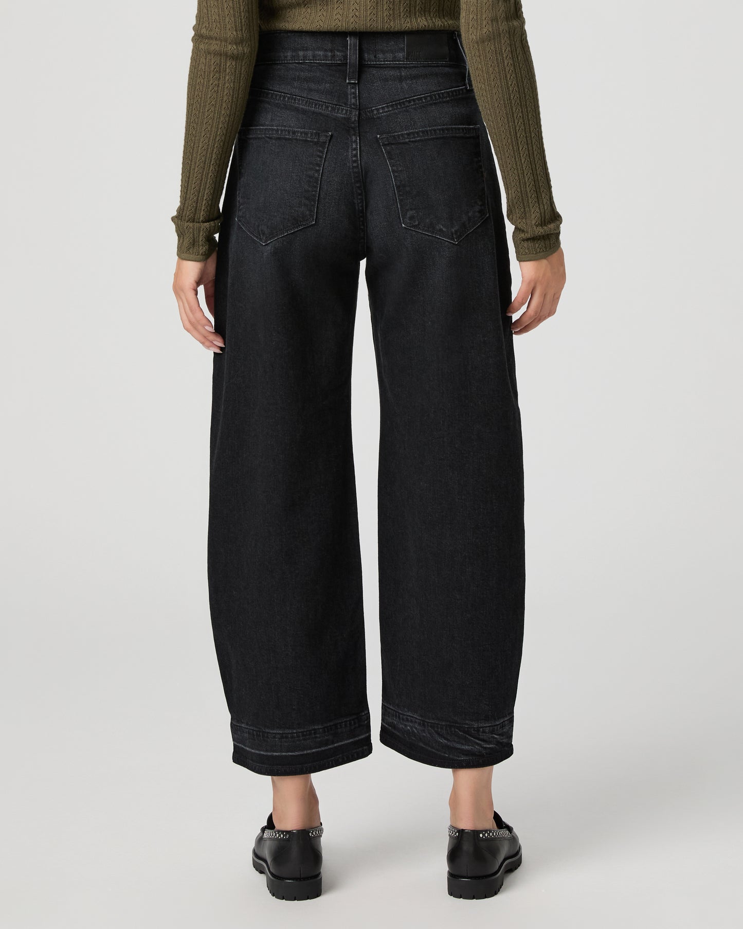 Arellia Ankle Petite Barrel Leg Jean - Black Void 23
