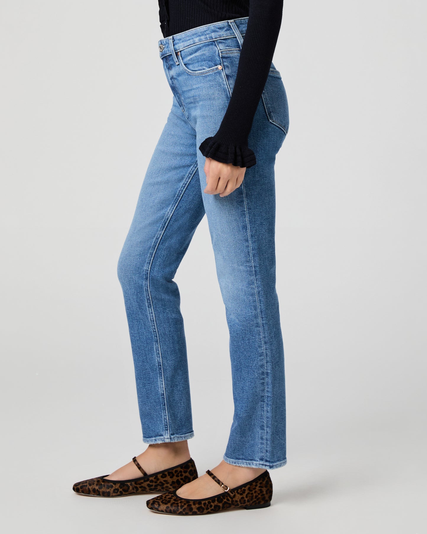Cindy Straight - Buckingham 23