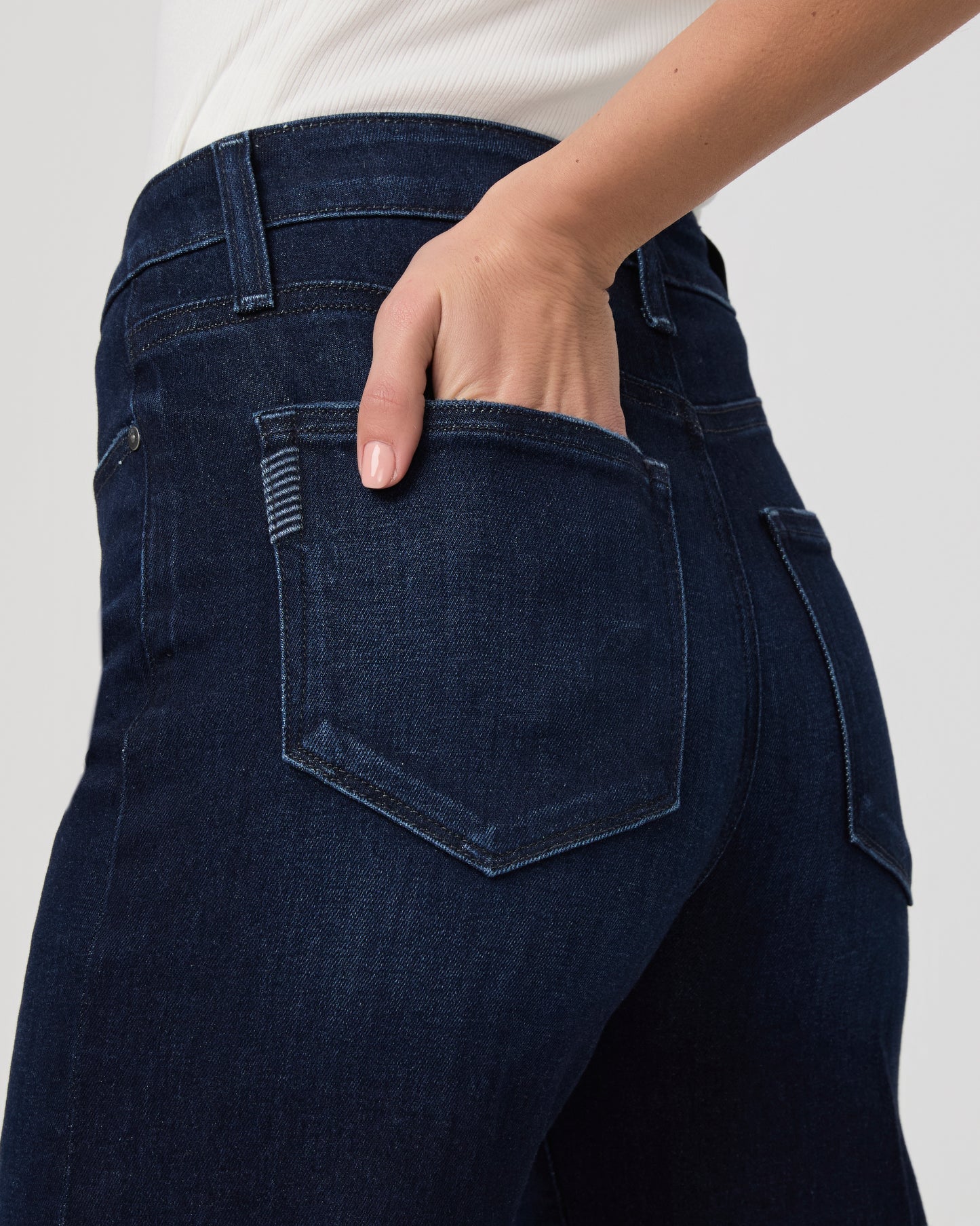 Leenah Wide Leg Jean - Shareese 23