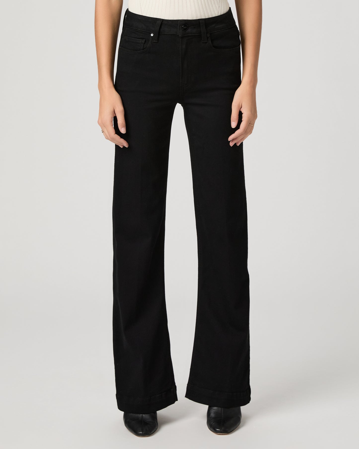 Leenah 32 Inch Wide Leg Jean - Black Shadow 23