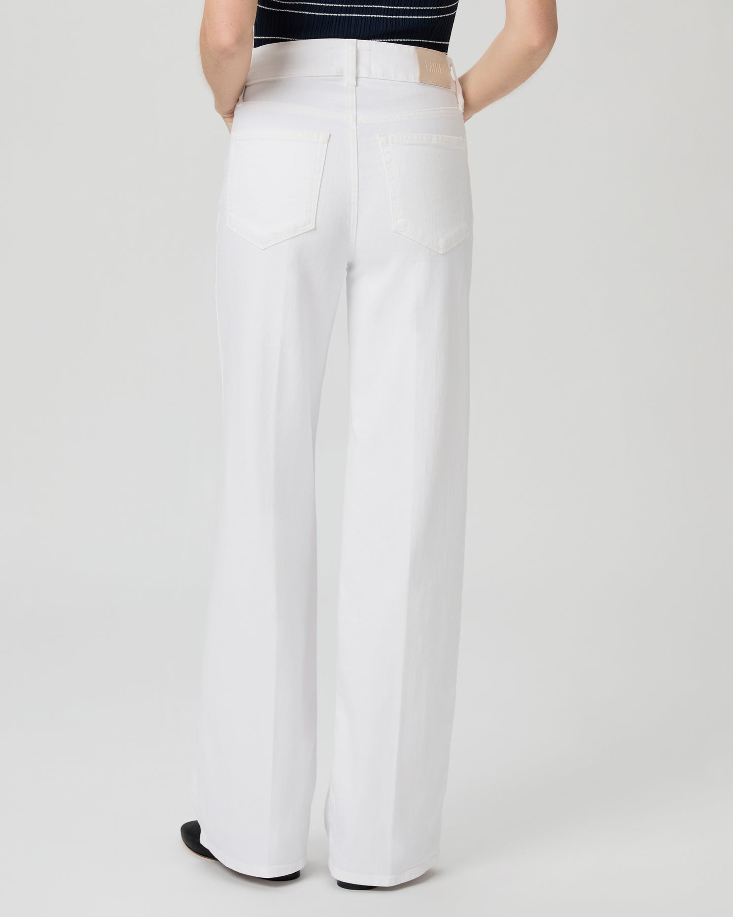 Sasha 32 Inch Wide Leg Jean - Crisp White 23