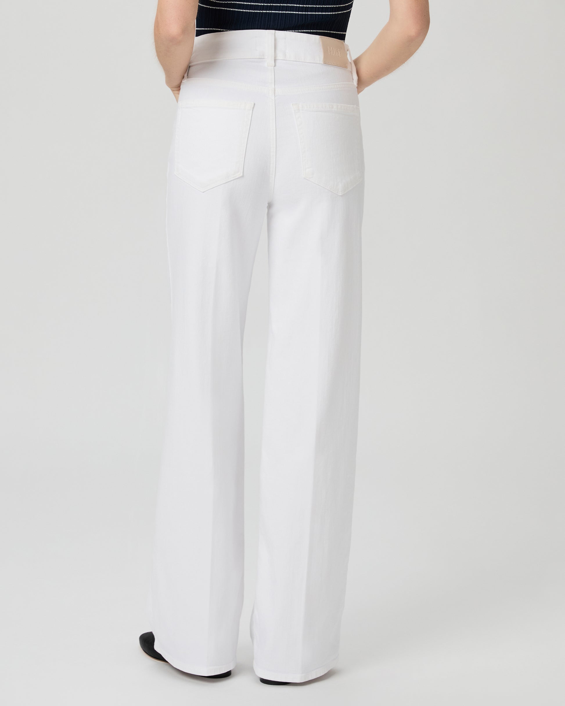 Sasha 32 Inch Wide Leg Jean - Crisp White 23