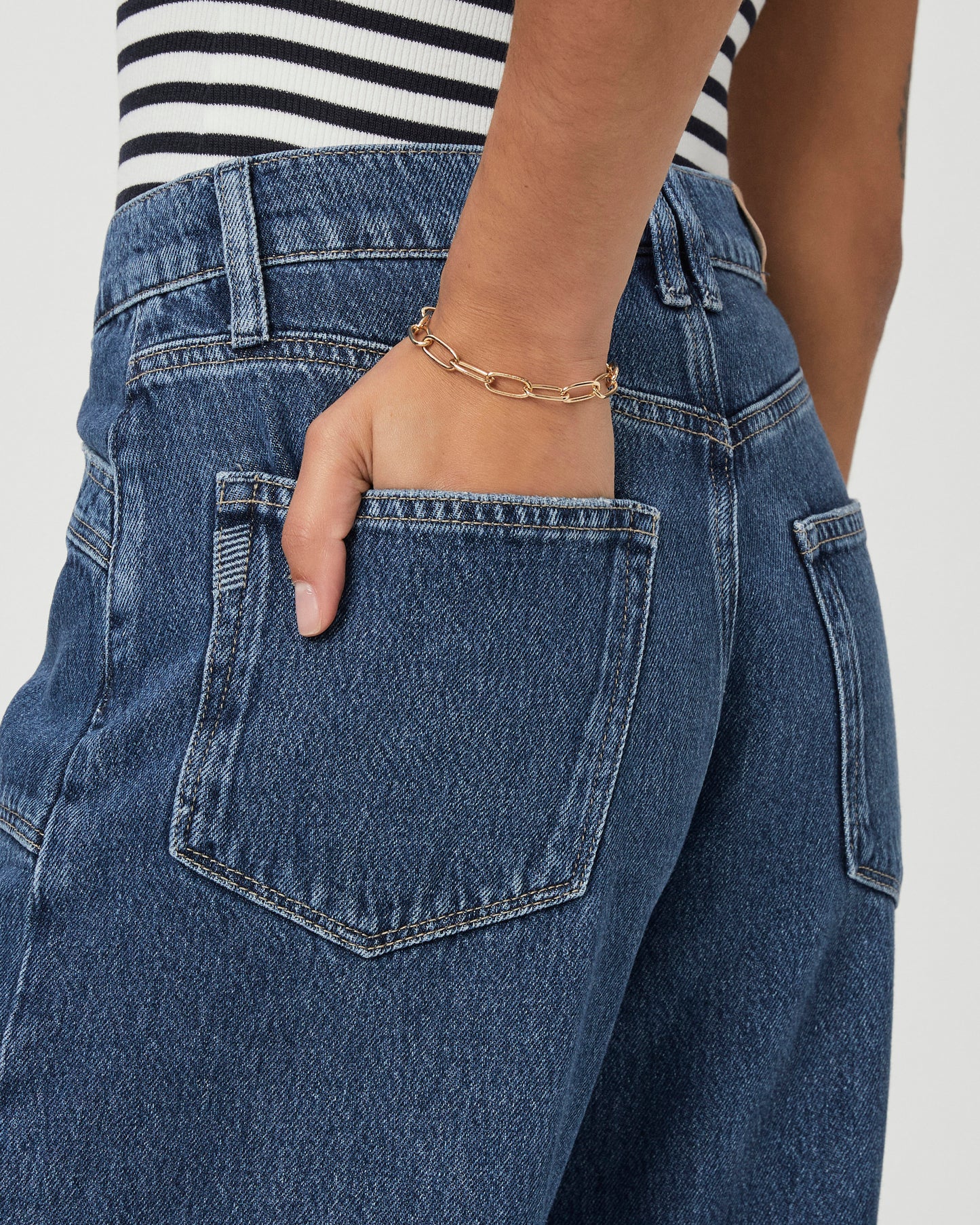 Portia - Bronx, Image 5