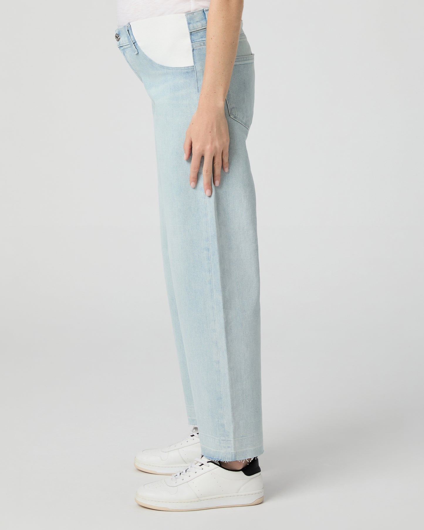 Arellia Ankle Maternity Barrel Leg Jean - Fernanda 23