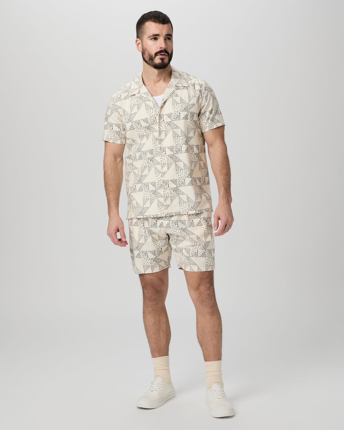 Elijah Short - Alabaster/Ocean Floor S