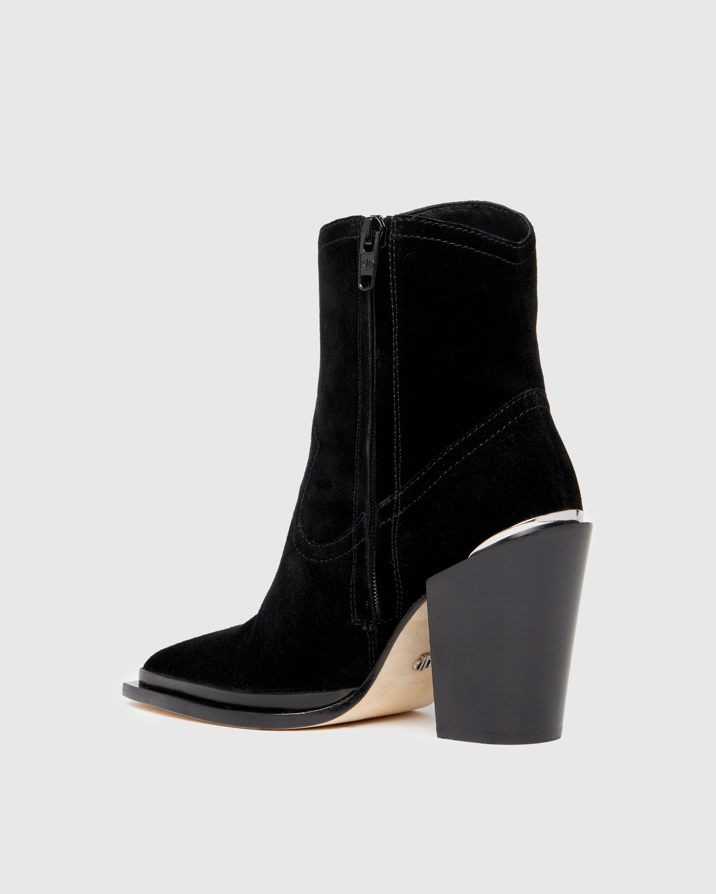 Posey - Black 5