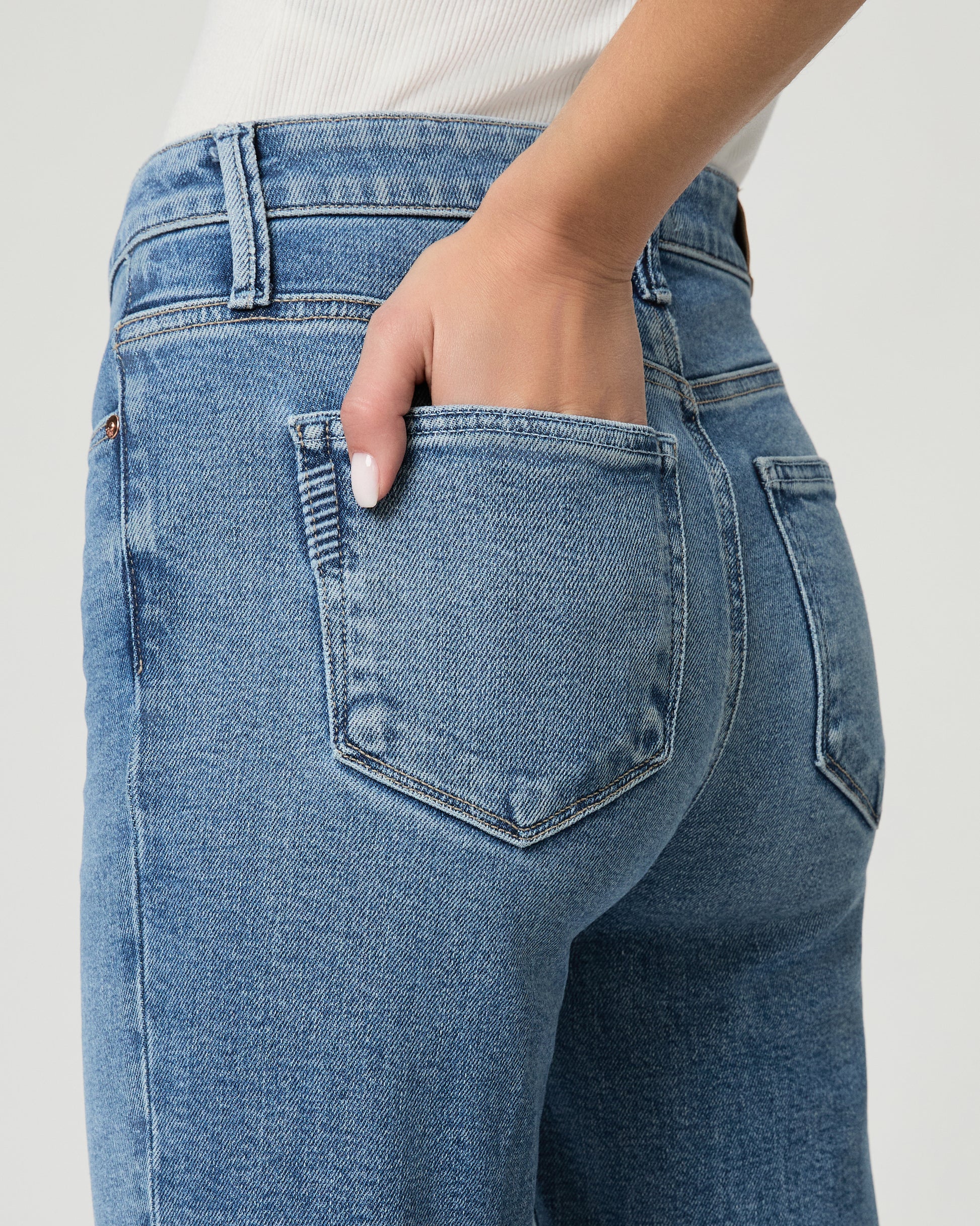 High Rise Laurel Canyon 32 Inch Bootcut Jean - Big Sky 23