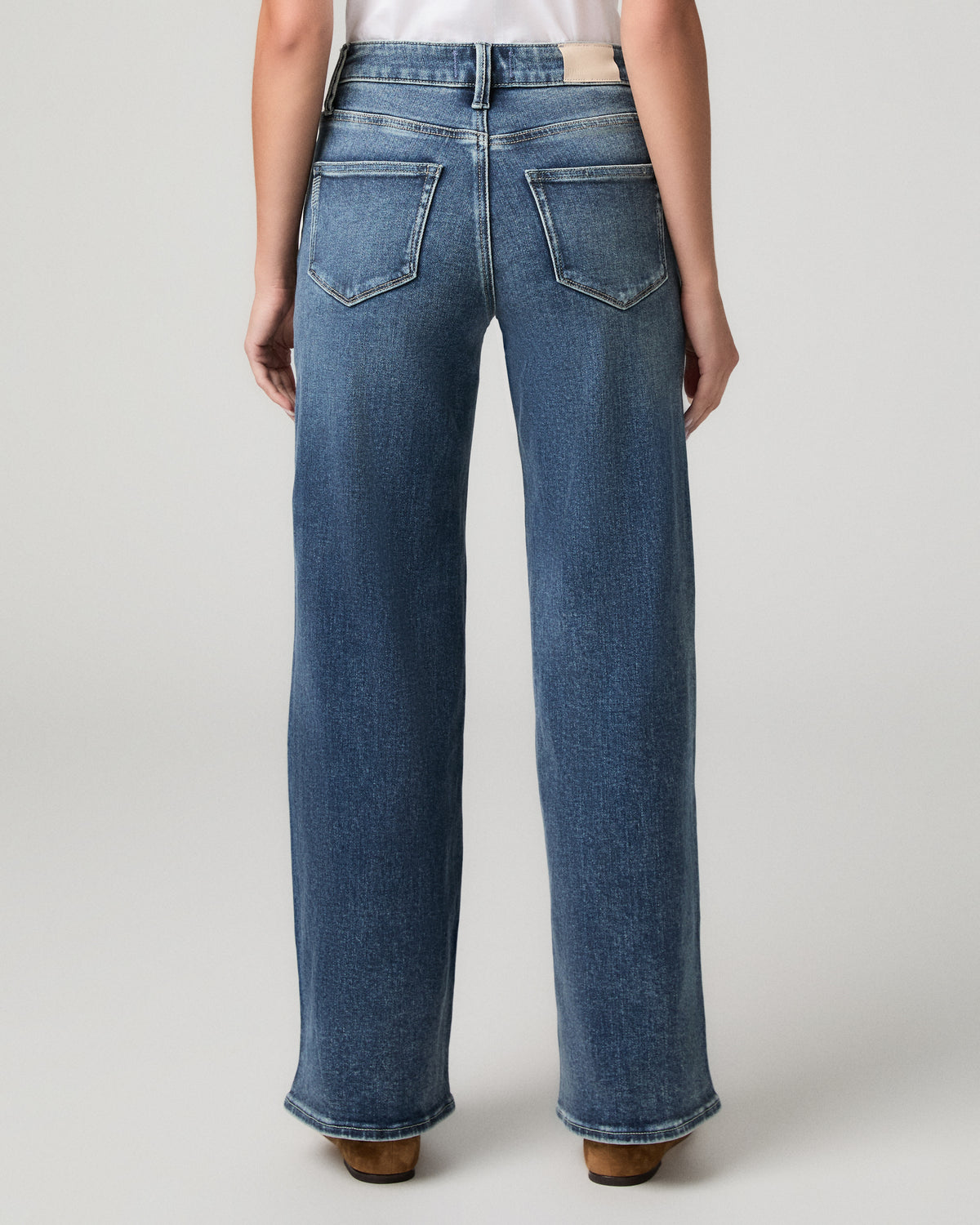 Anessa 31in Seamed Beltloops - Bowery 23