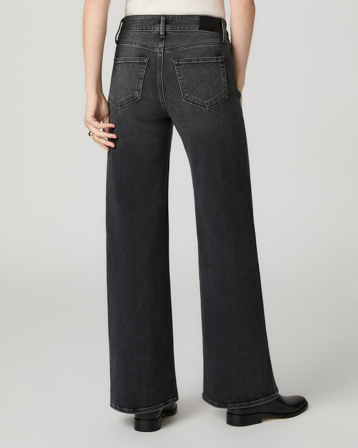 Anessa 31in Seamed Beltloops - Final Exam 23