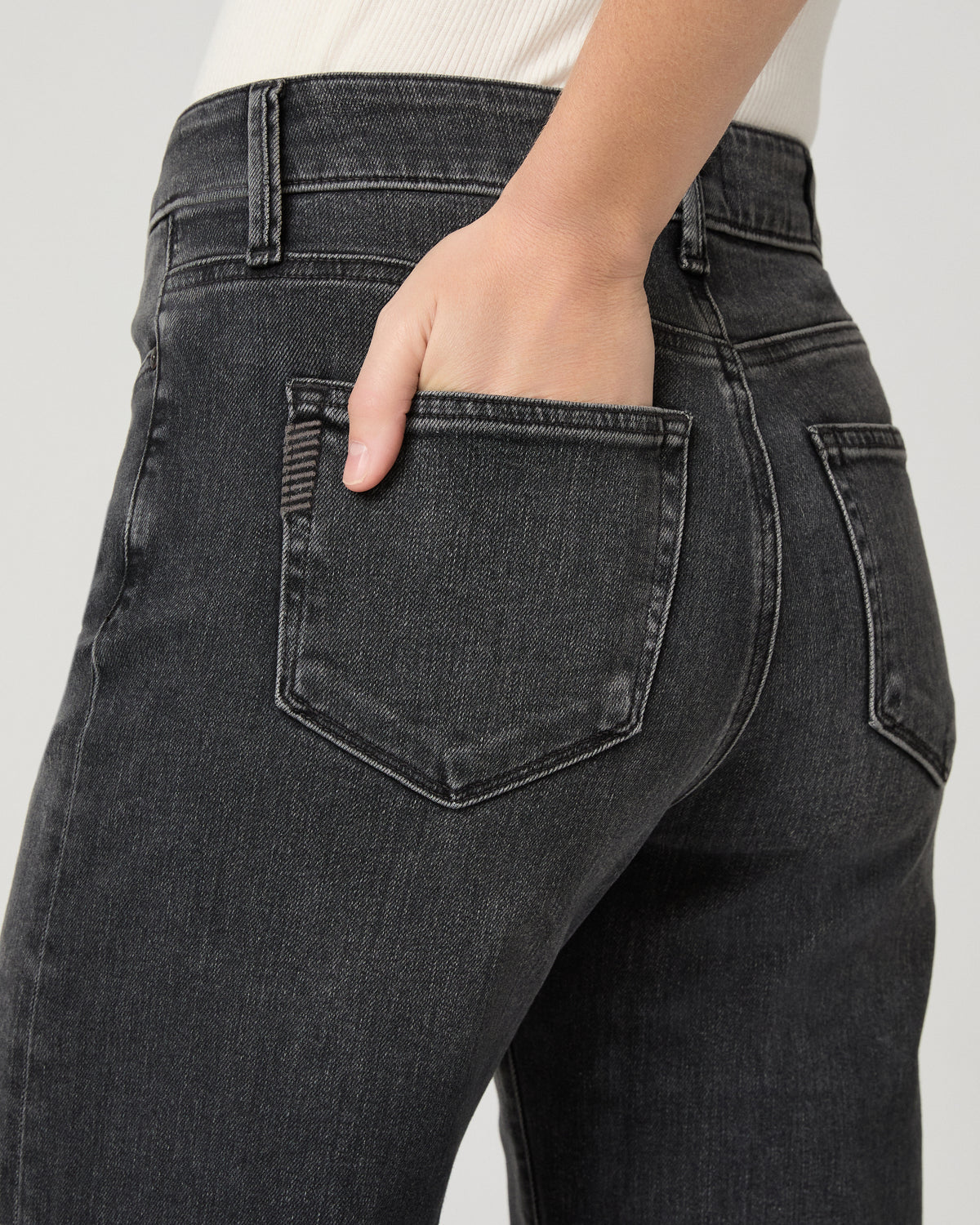 Anessa 31in Seamed Beltloops - Final Exam 23