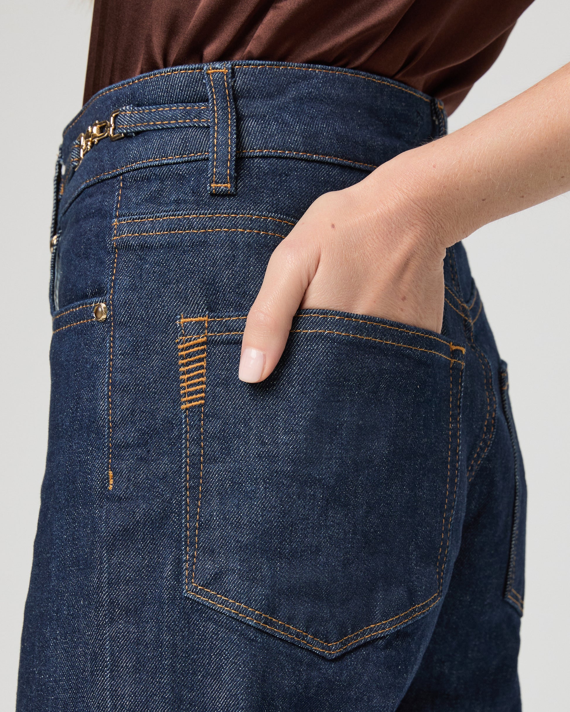 Sasha Wide Leg Jean - Amora 23