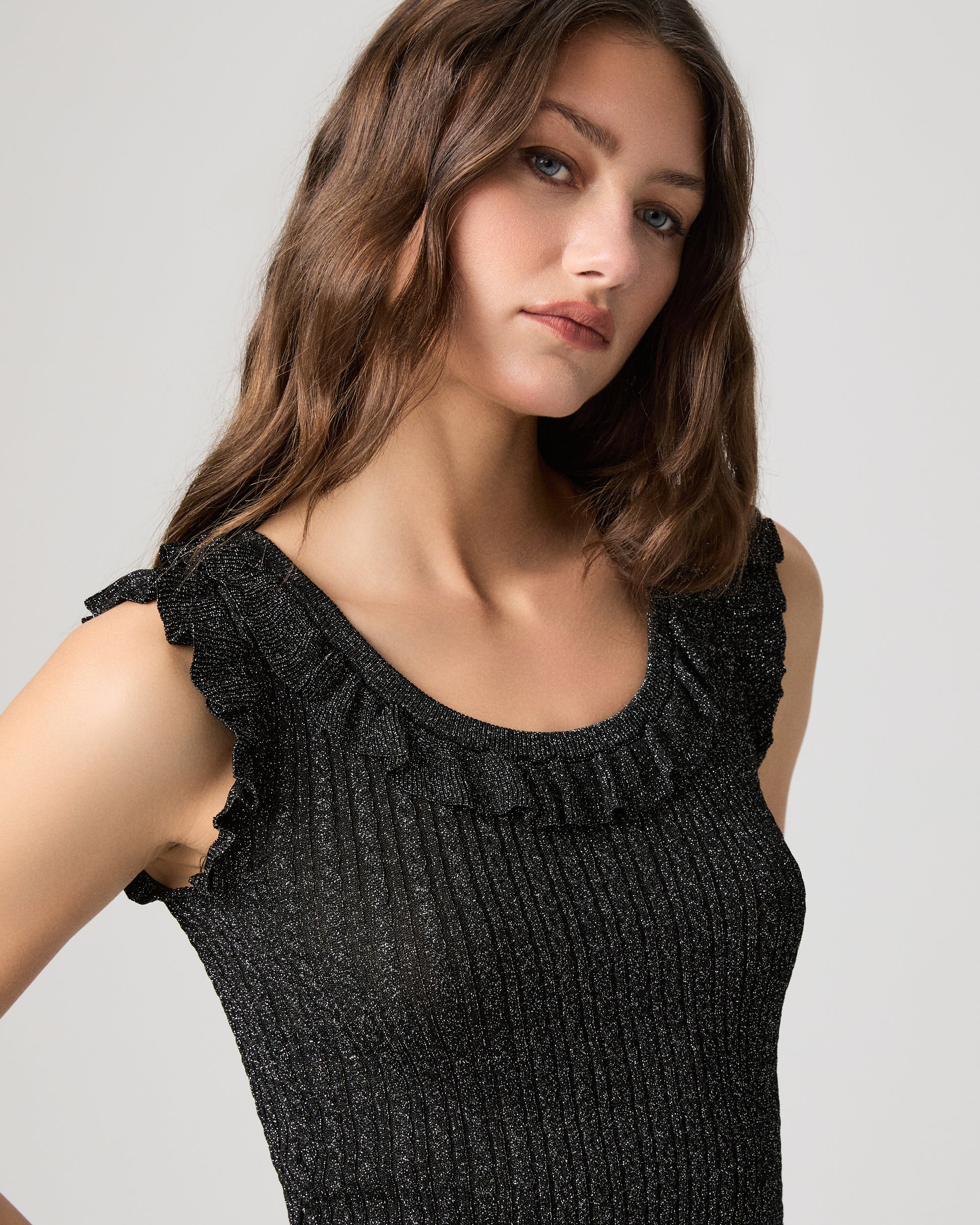 Clareen Sweater Tank - Black XXS