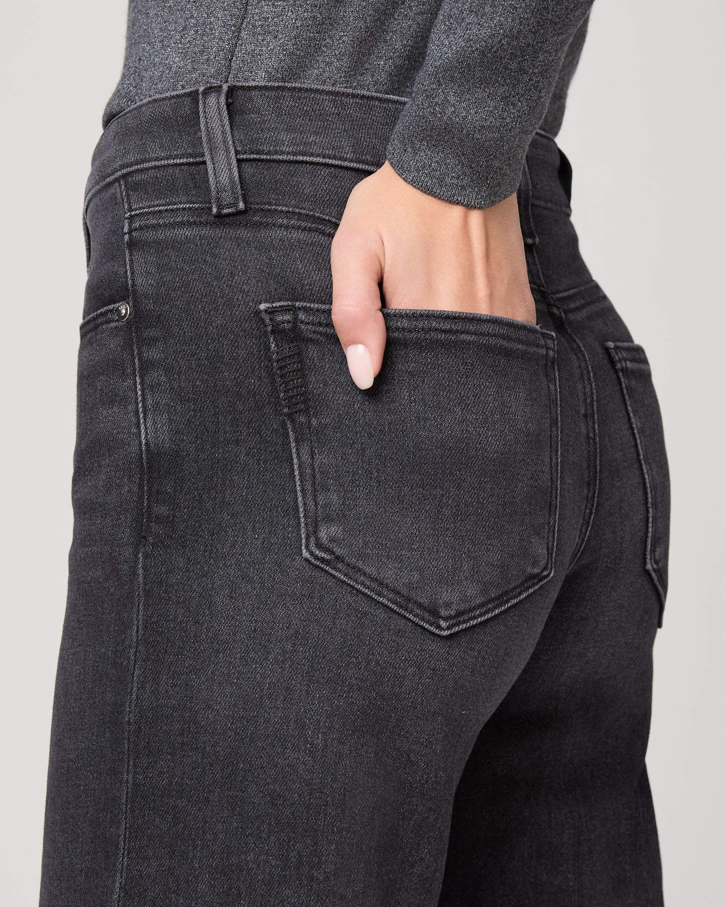 Tatum 32 Inch Wide Leg Jean - Ink Black