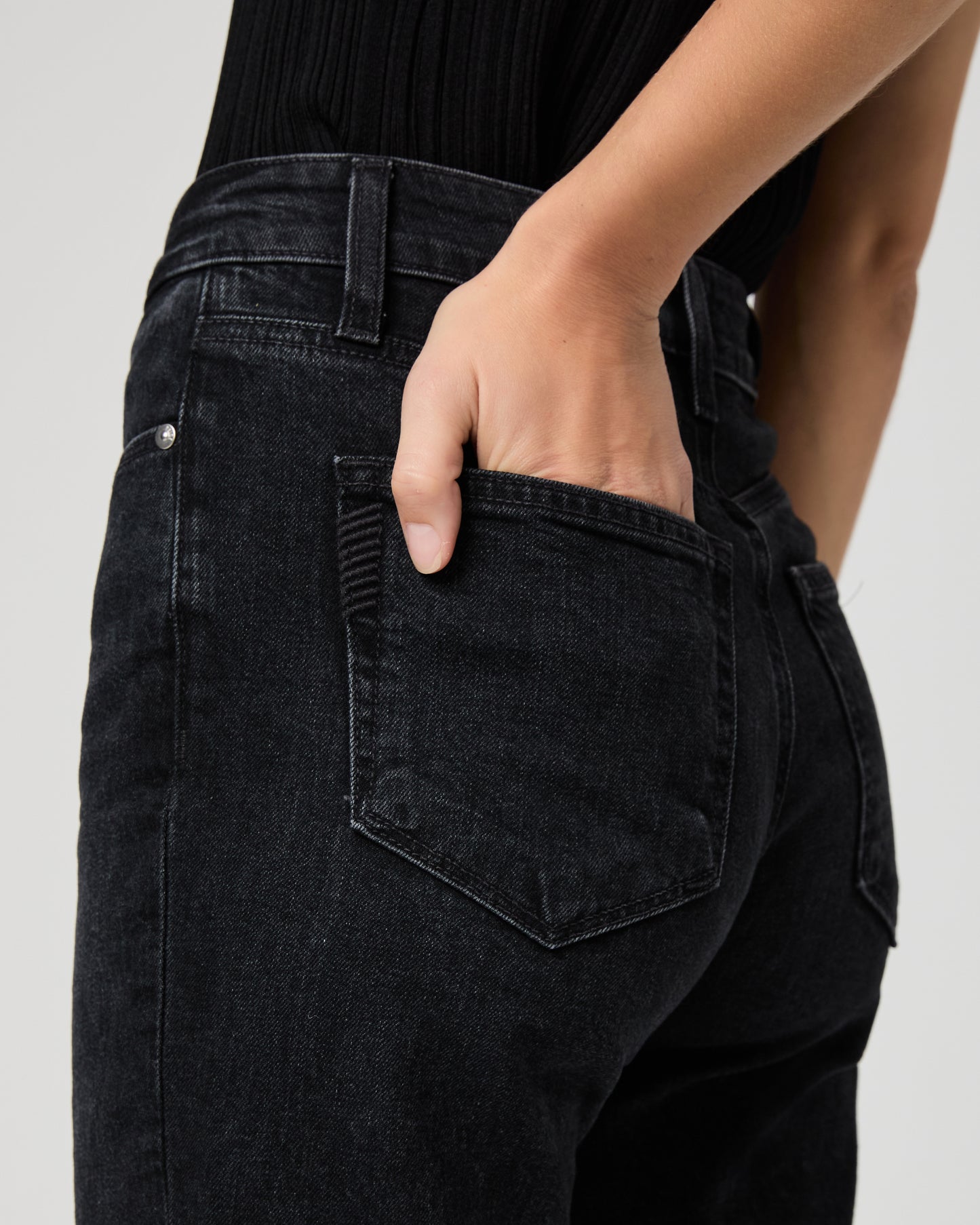 Stevie 31 Inch Straight Jean - Black Void