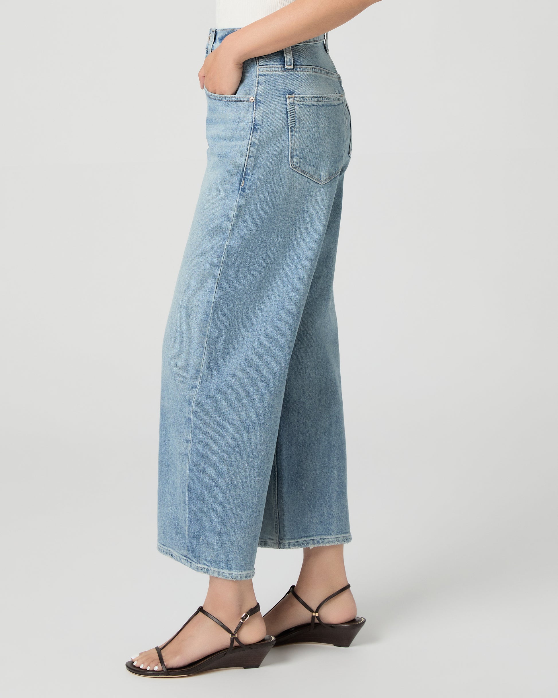 Arellia Ankle Petite Barrel Leg Jean - Audubon 23