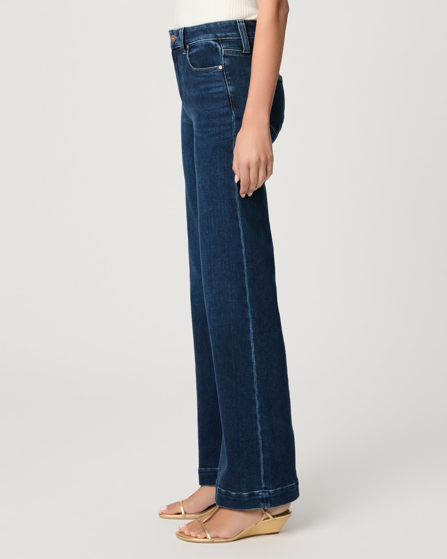 Leenah 32 Inch Wide Leg Jean - Basilica 23