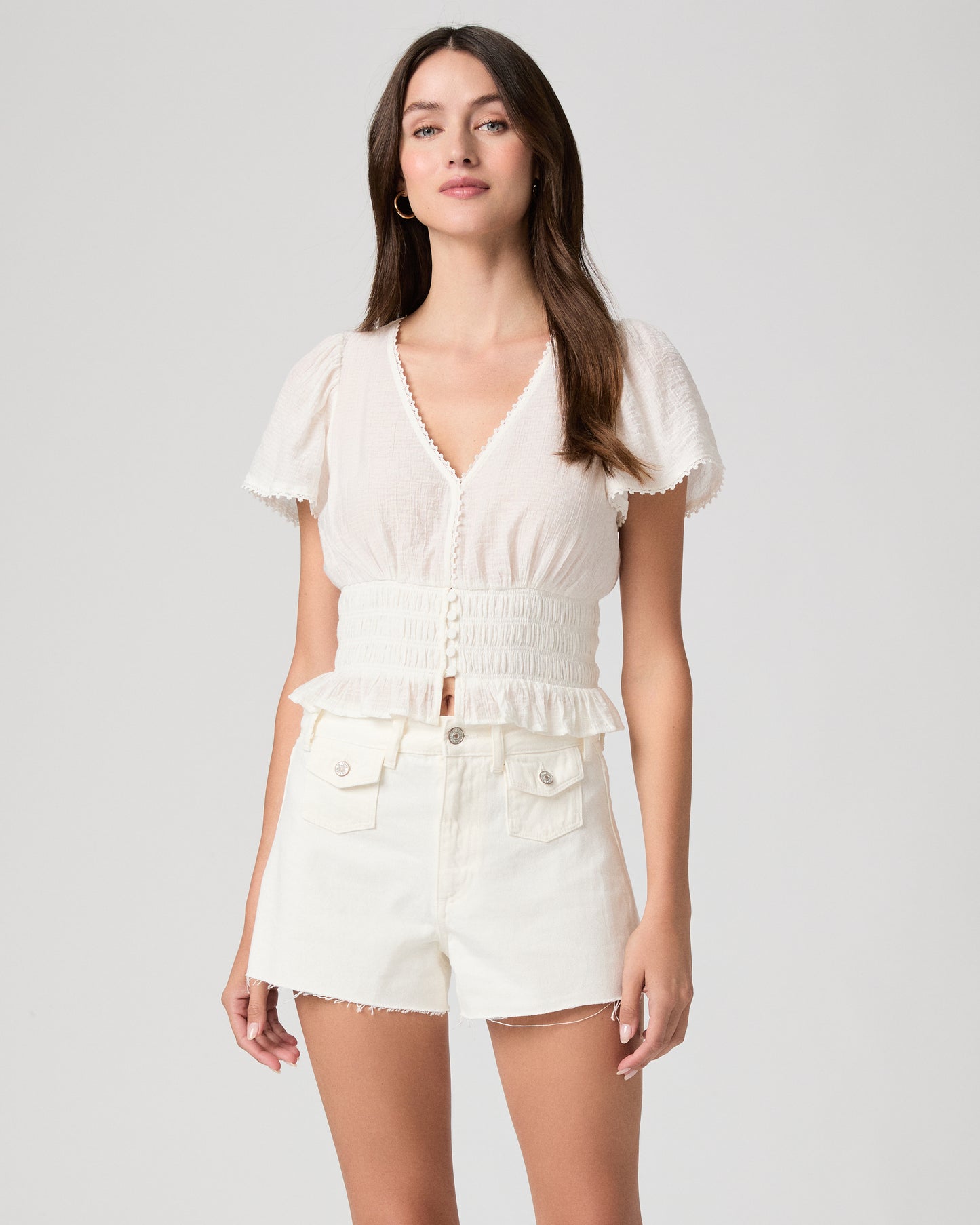 Isa Short With Mini Patch Pockets - Tonal Ecru 23