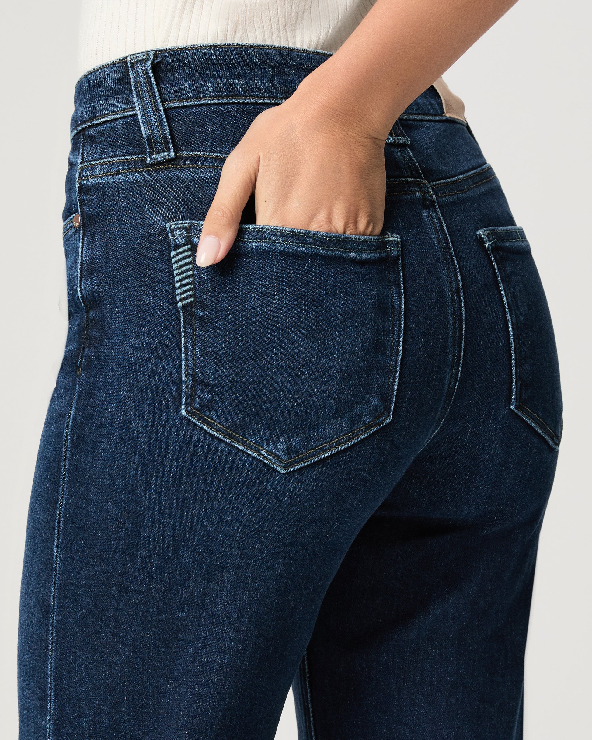 Leenah Wide Leg Jean - Basilica 23