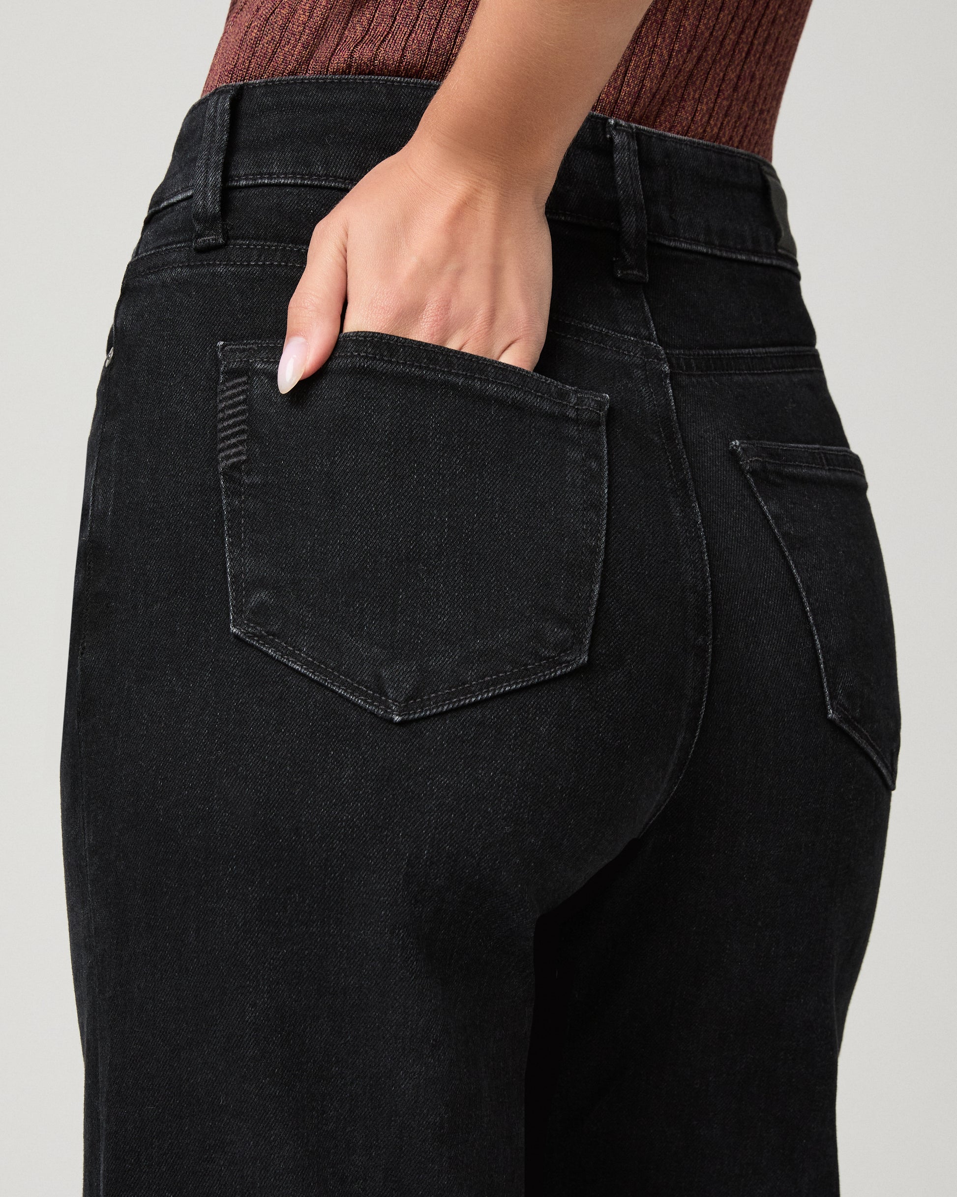 Anessa Reverse Seamed Beltloops - Yacht Club 23