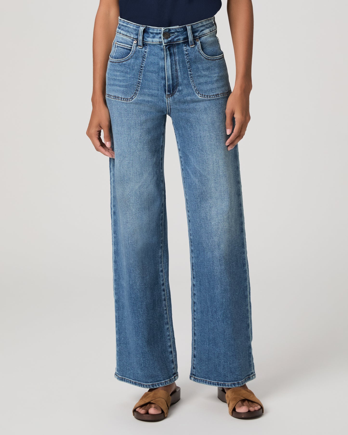 Anessa 31in With Rounded Stitch Thru Pckts - Monrovia 23