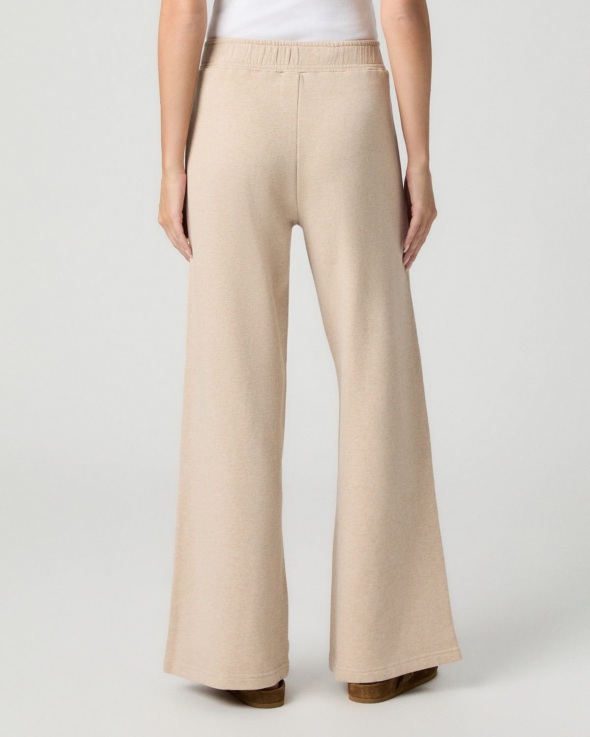 Back view from the waist down of the Whistler Pant in Heathered Oatmeal