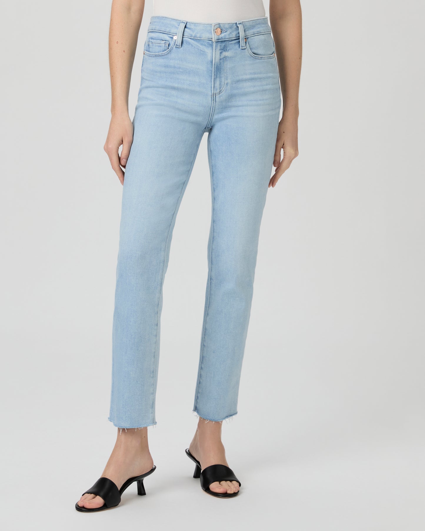 Cindy Straight Jean - Suki Distressed 23