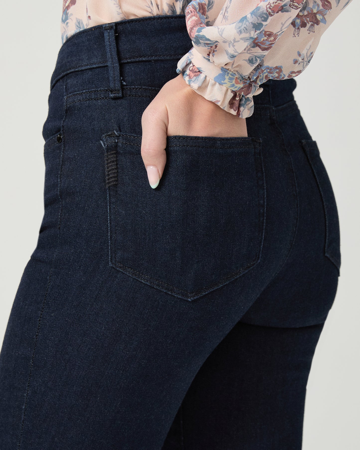 Hoxton Straight - Fidelity 23