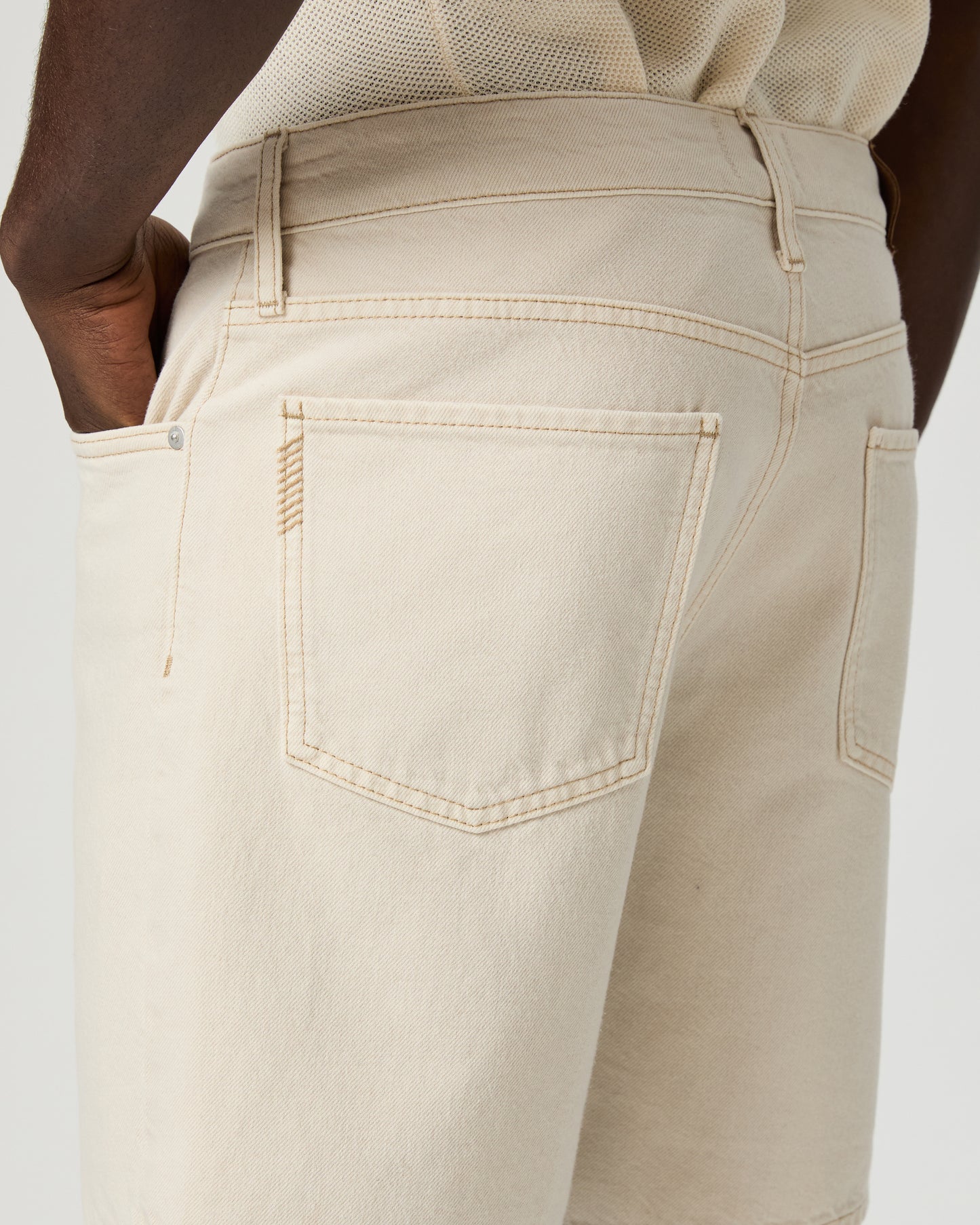 Darnell Short - Ecru Natural 28