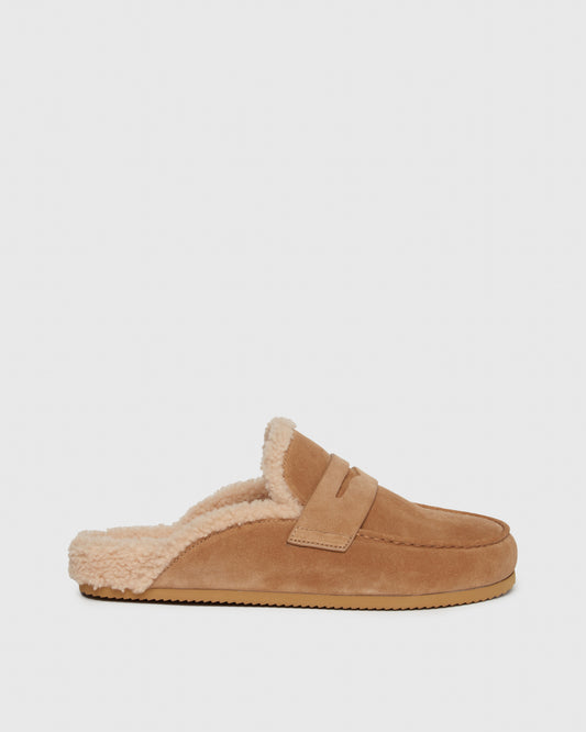 Wynn Shearling Flat - Camel (Women's Sizing)