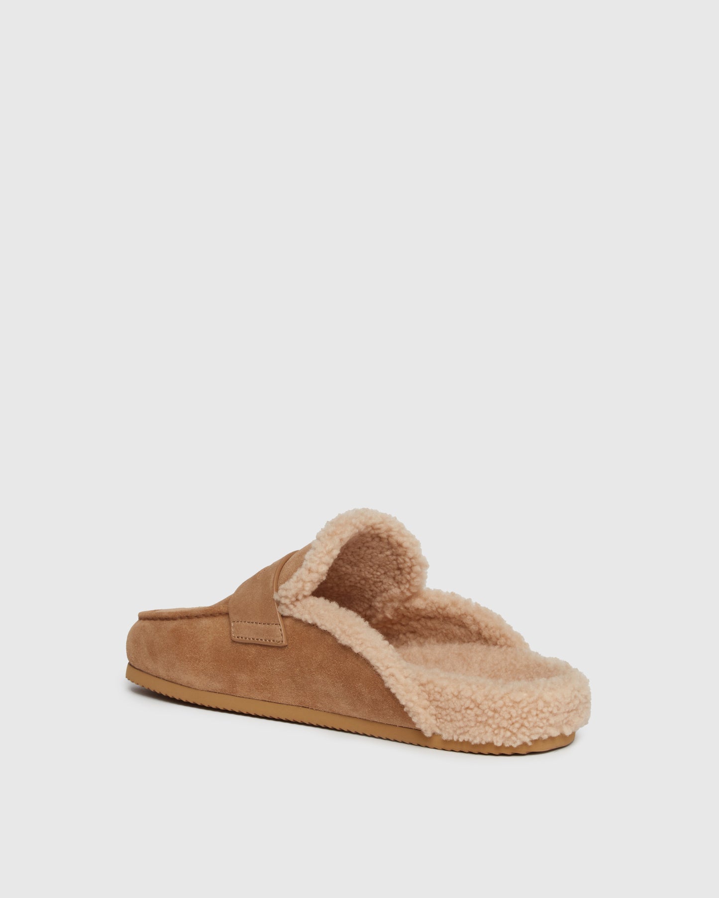 Wynn Shearling Flat - Camel (Women's Sizing)